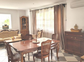 Spacious Apartment 2mins from the Beach